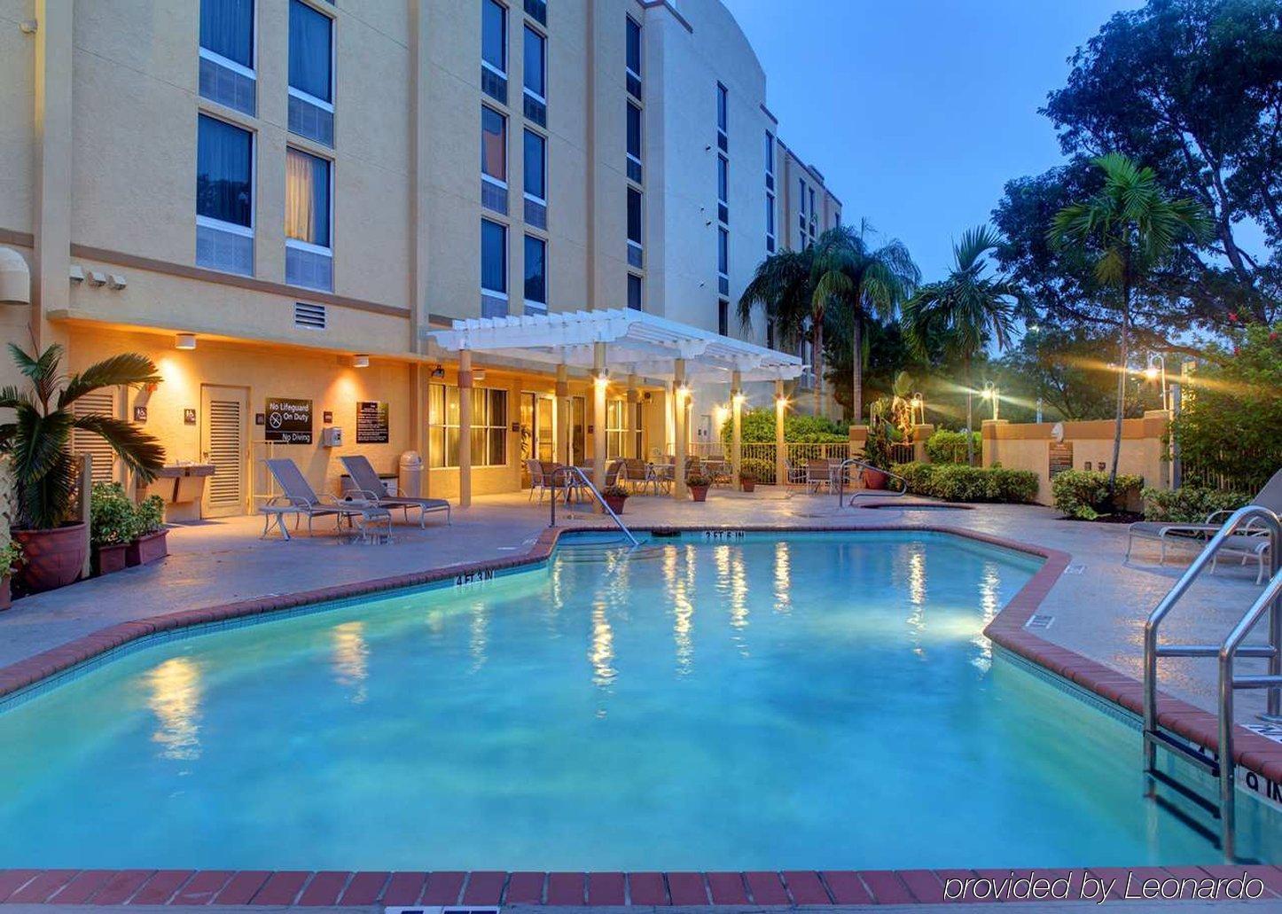 Hampton Inn Pembroke Pines Exteriér fotografie